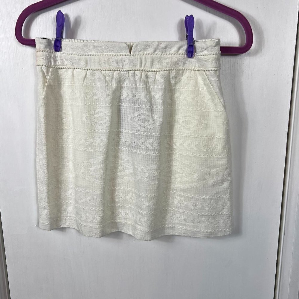 Color Block white cotton paneled textured skirt.  Size 4
